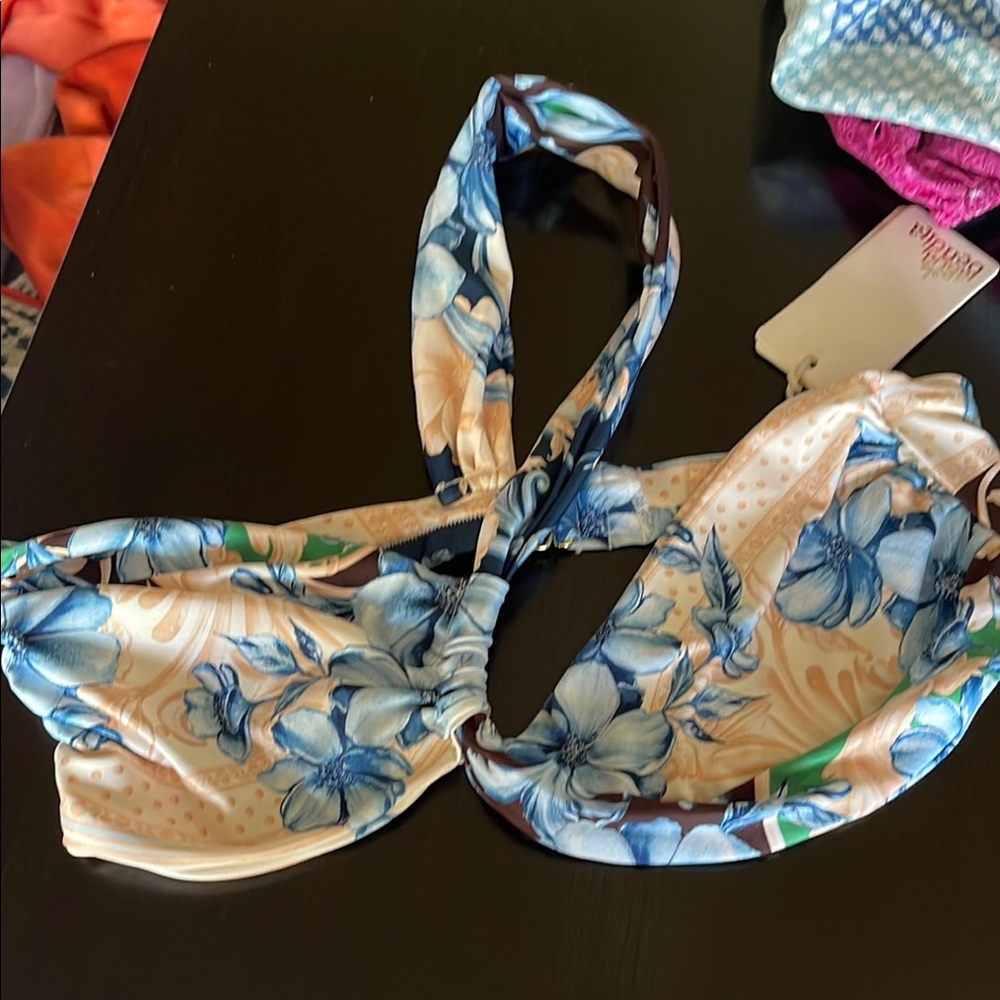 Agua bendita swim top size small